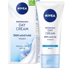 NIVEA Refreshing Day Cream SPF 15 – 50 ml